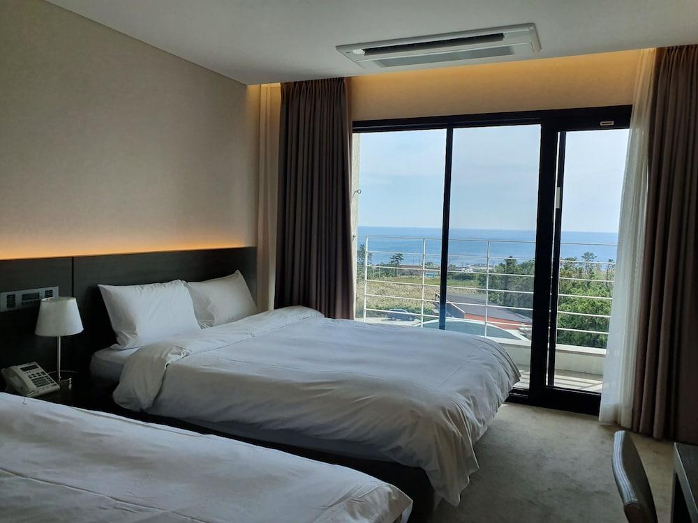 Grand Mer Hotel Seogwipo Ocean Dış mekan fotoğraf